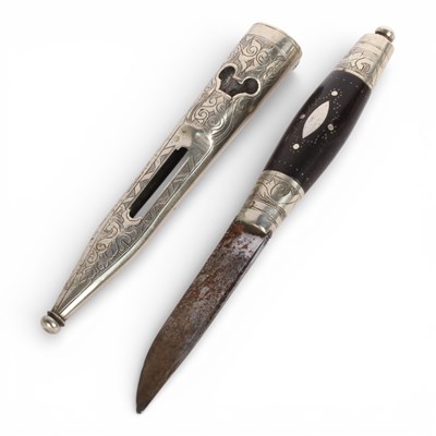Lot 110 - A Scottish Sgian Dubh black knife