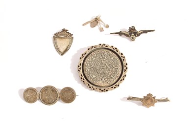 Lot 79 - A collection of miscellaneous silver and white...