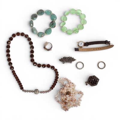 Lot 55 - A collection of mainly costume jewellery, to...
