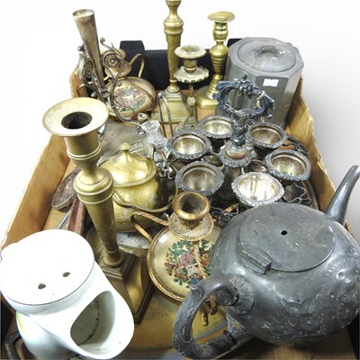 Lot 519 - A collection of 19th century and later silver...