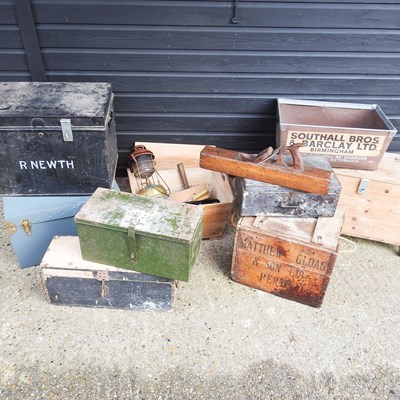 Lot 617 - A collection of various wooden and workshop boxes
