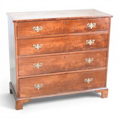 Lot 271 - An early 20th century mahogany chest,...