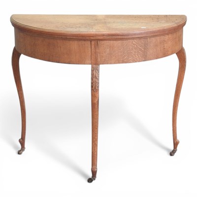 Lot 623 - An early 20th century continental D shaped...