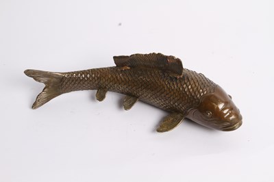 Lot 127 - A Chinese bronze model of a fish
