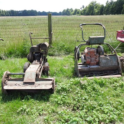 Lot 605 - A lanwmower