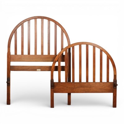 Lot 352 - A Heal's single oak bed frame, with metal sides