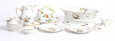Lot 381 - A collection of Herend Rothschild Bird pattern...