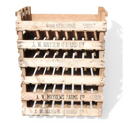 Lot 427 - A collection of six wooden fruit trays (6)