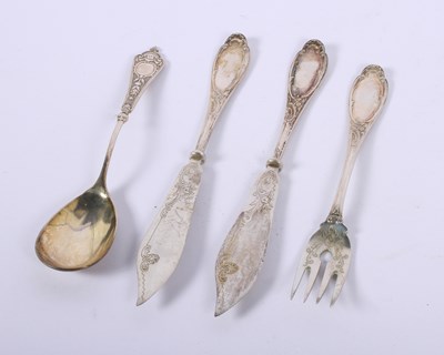 Lot 16 - A pair of continental silver knives, stamped H...