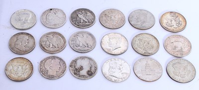 Lot 94 - A collection of US silver half dollar coins,...