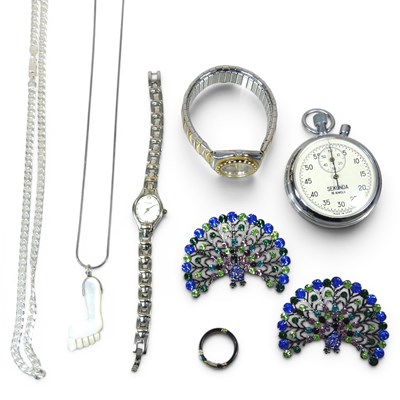 Lot 262 - A collection of costume jewellery, to include...