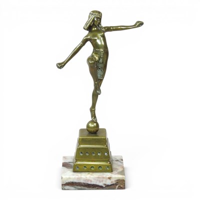 Lot 25 - After Chiparus, mid 20th century, Danseuse...