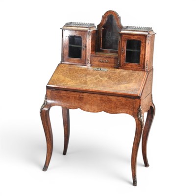 Lot 22 - A good quality 19th century French burr walnut...