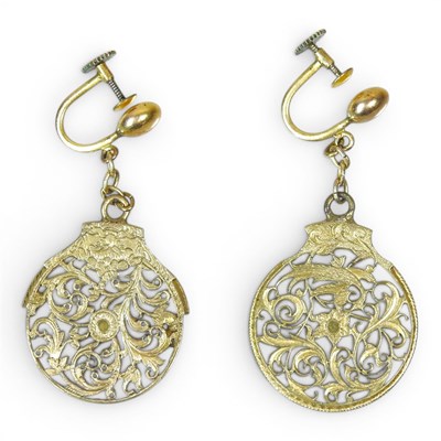 Lot 277 - A pair of gilt pendant earrings, each adapted...