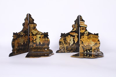 Lot 683 - A pair of early 20th century Chinoiserie...