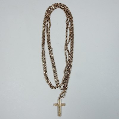 Lot 15 - A 9 carat gold box link chain