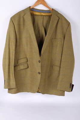 Lot 659 - A Brook Taverner men's Fountains sage check...