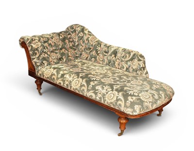 Lot 578 - A Victorian mahogany chaise longue with a...
