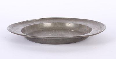 Lot 210 - An antique pewter charger, with touchmarks, 4...