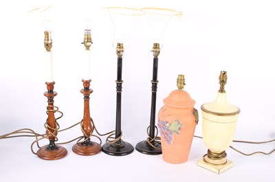 Lot 670 - A collection of table lamps including two...