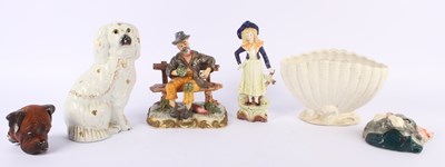 Lot 746 - A collection of ceramics including an Art Deco...