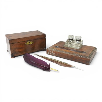 Lot 261 - A Regency mahogany tea caddy, with a hinged...