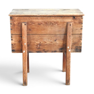 Lot 42 - An antique pine dough bin, on splayed legs