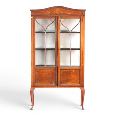 Lot 566 - An Edwardian mahogany and inlaid display...