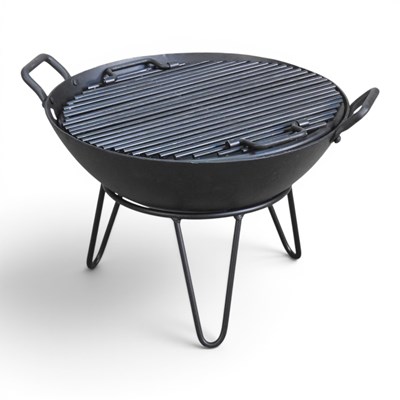Lot 127 - A new cast metal firepit / barbecue, 55cm wide
