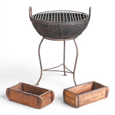 Lot 318 - Two wooden brick moulds, each 31cm wide,...