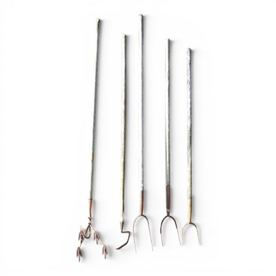 Lot 578 - A collection of old wooden pitch forks (5)