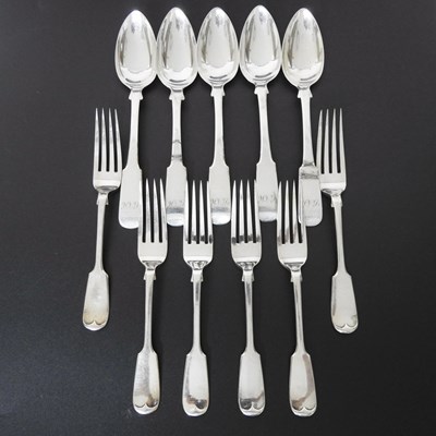 Lot 65 - A set of George III Scottish silver fiddle...