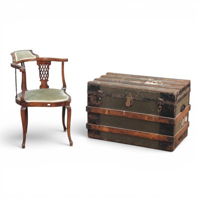 Lot 535 - An early 20th century wooden bound travelling...