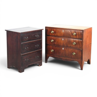Lot 726 - A Regency mahogany chest, on swept bracket...