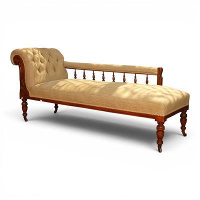 Lot 545 - A Victorian carved walnut chaise lounge