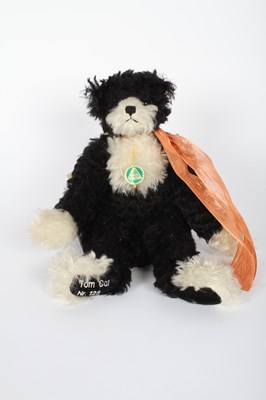 Lot 645 - A Hermann 'Tom Cat' limited edition mohair...