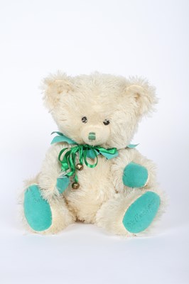 Lot 640 - A Canterbury Bears 'Green Sleeves' limited...