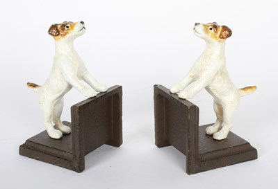 Lot 714 - A pair of cast iron dog bookends, H:16cm W9cm