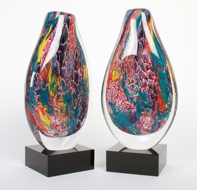 Lot 136 - A pair of Murano-style coloured glass vases