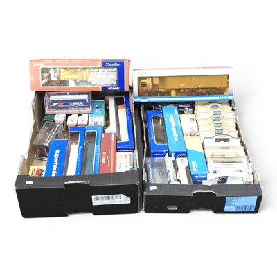 Lot 463 - A collection of model vehicles, to include...