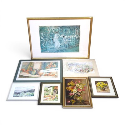 Lot 479 - A collection of pictures and prints (7)