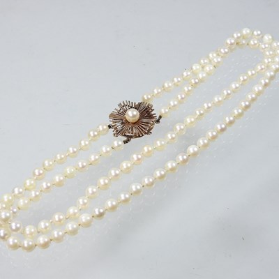 Lot 90 - A cultured pearl necklace