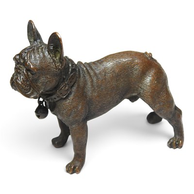 Lot 249 - A modern miniature bronze statue of a Bulldog,...