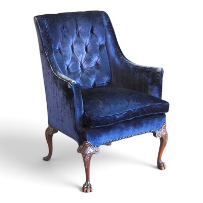 Lot 262 - An early 20th century blue upholstered button...