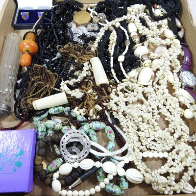 Lot 612 - A box of costume jewellery, to include...