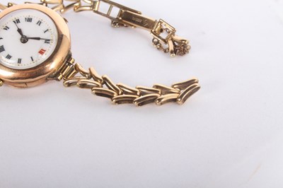 Lot 41 - An early 20th century 9 carat gold cased...