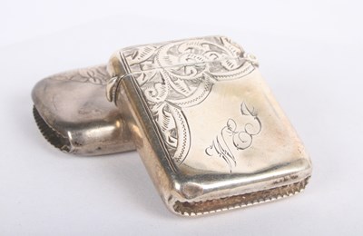 Lot 119 - Two 19th century silver vesta cases, 22g