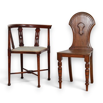 Lot 783 - An Edwardian upholstered mahogany corner chair...