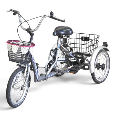Lot 83 - A silver Space Genie folding tricycle