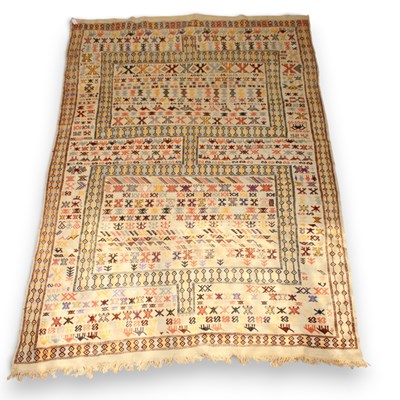 Lot 771 - A Middle Eastern wool wall hanging, 281 x 196cm